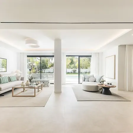 Homeclub Con Piscina Privada En Guadalmar Apartment